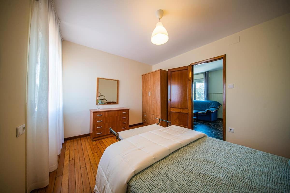 Apartamento Centrico Con Vistas Al Mar Villanueva De Arosa Luaran gambar