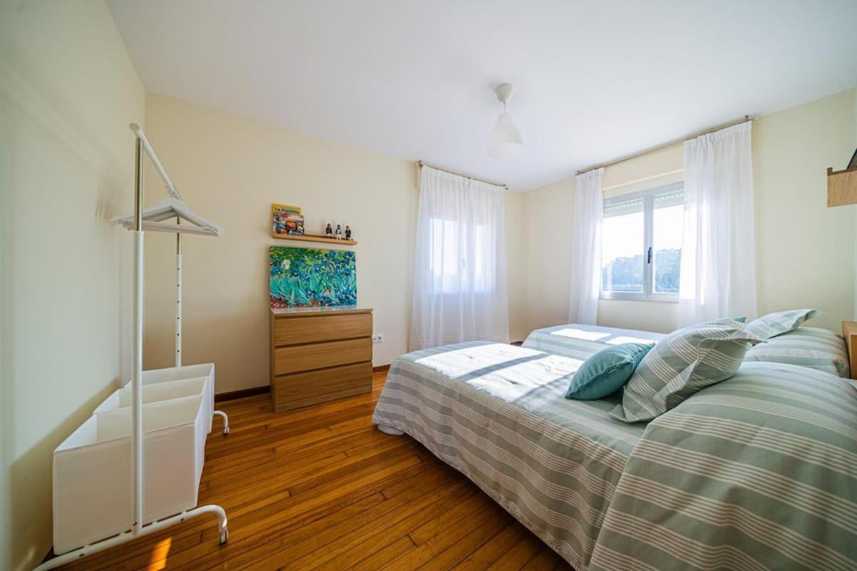Apartamento Centrico Con Vistas Al Mar Villanueva De Arosa Luaran gambar